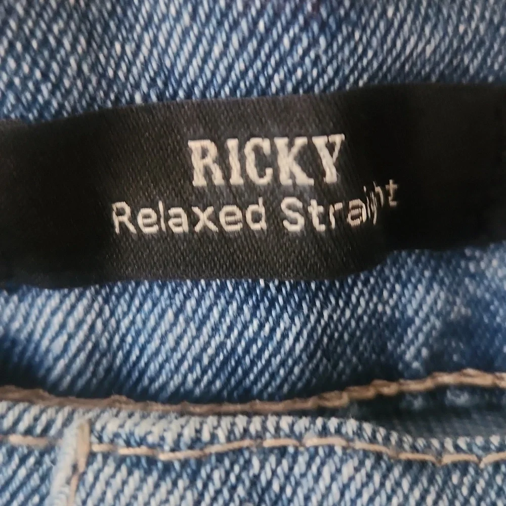 NWT! Tue Religion Ricky Straight Relaxed Blue Jeans